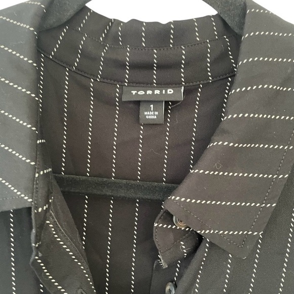 New Torrid Challis Pinstripe Midi Shirt Dress - Picture 3 of 8
